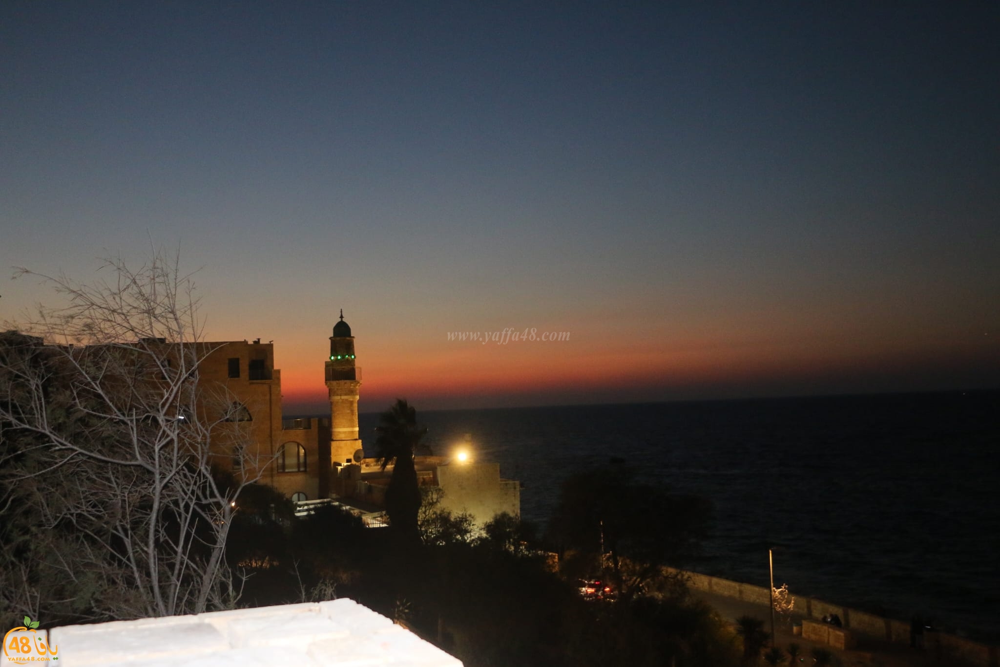   صورتي الأجمل: مشاهد ساحرة لغروب الشمس من أمام شاطئ يافا 