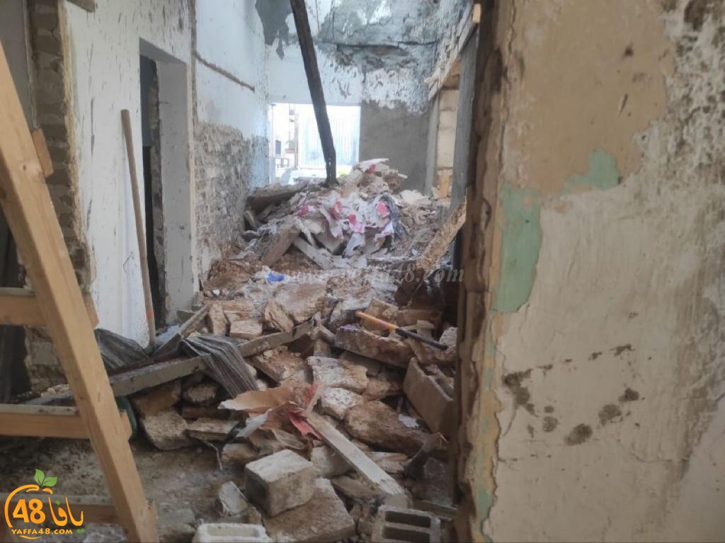 مصرع عامل بانهيار سقف مبنى شمال مدينة يافا