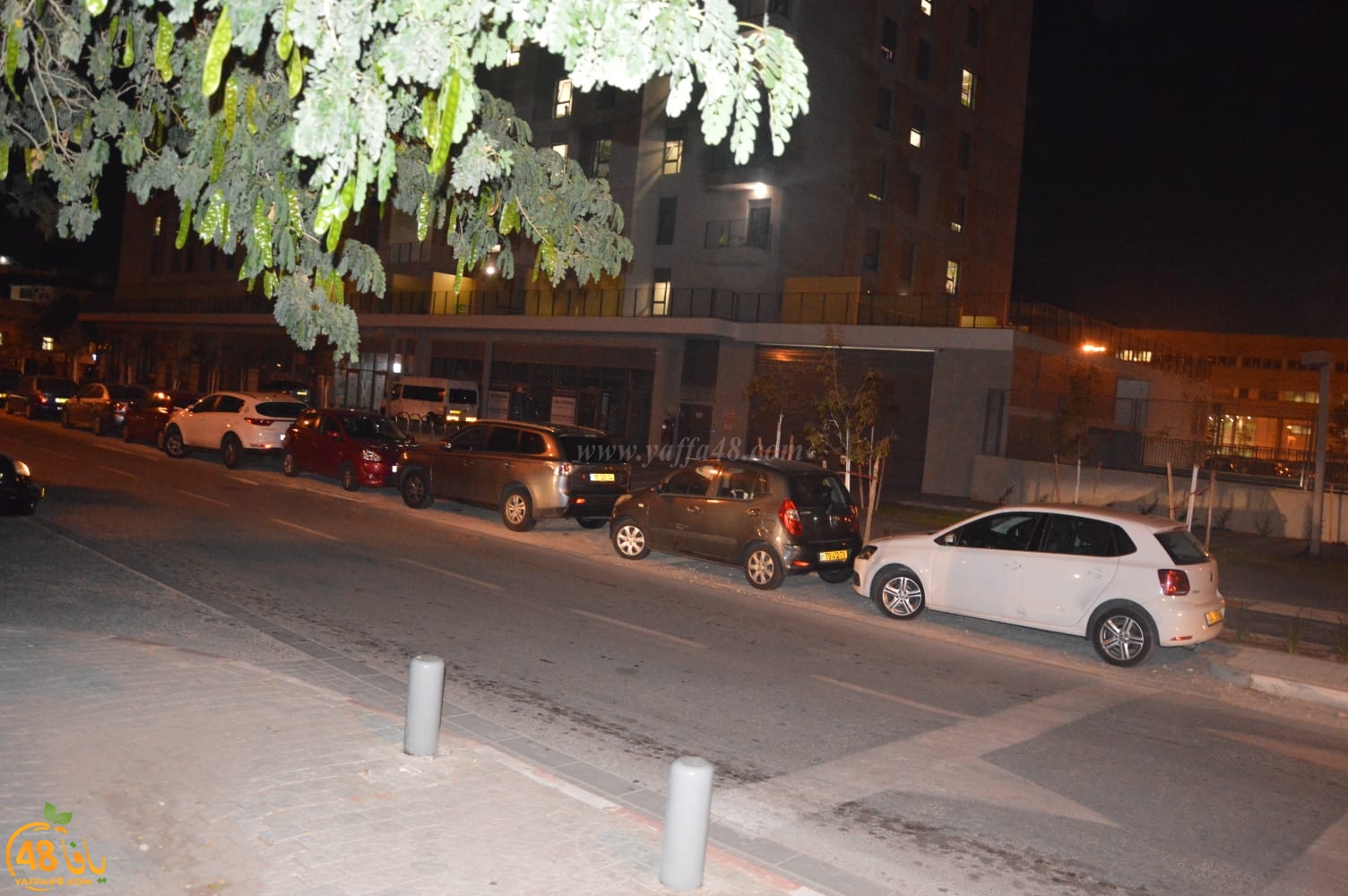 فيديو: بعد اعادة افتتاح ملعب بلومفيلد البصّة - سكان حي النزهة يواجهون جحيم ركن السيارات