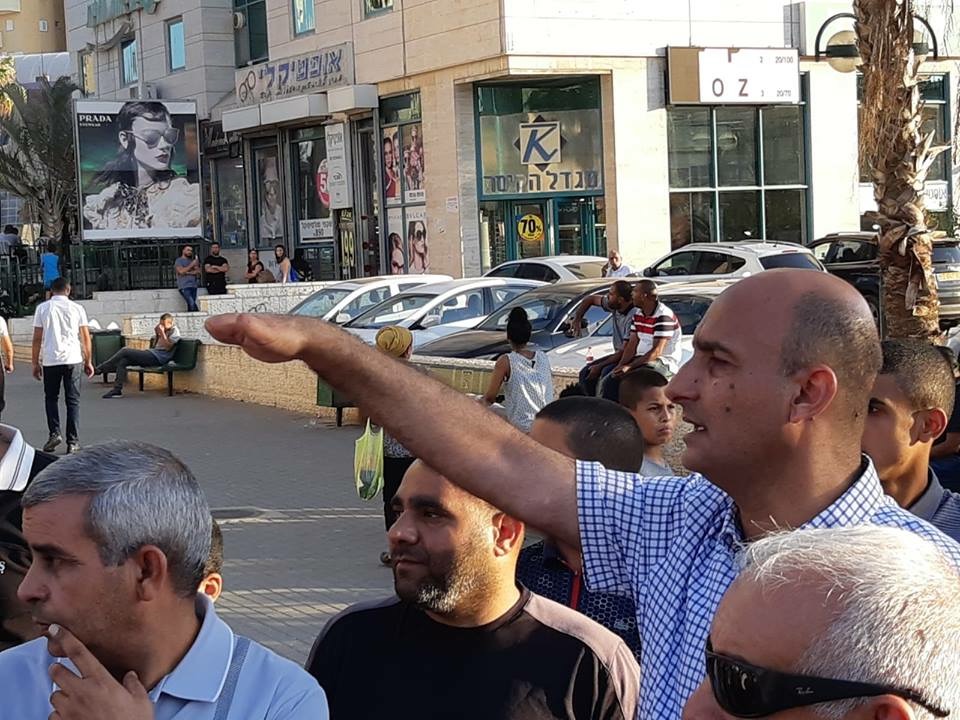اللد : وقفة احتجاجية ثالثة خلال اسبوع واحد ضد سياسة هدم البيوت العربية