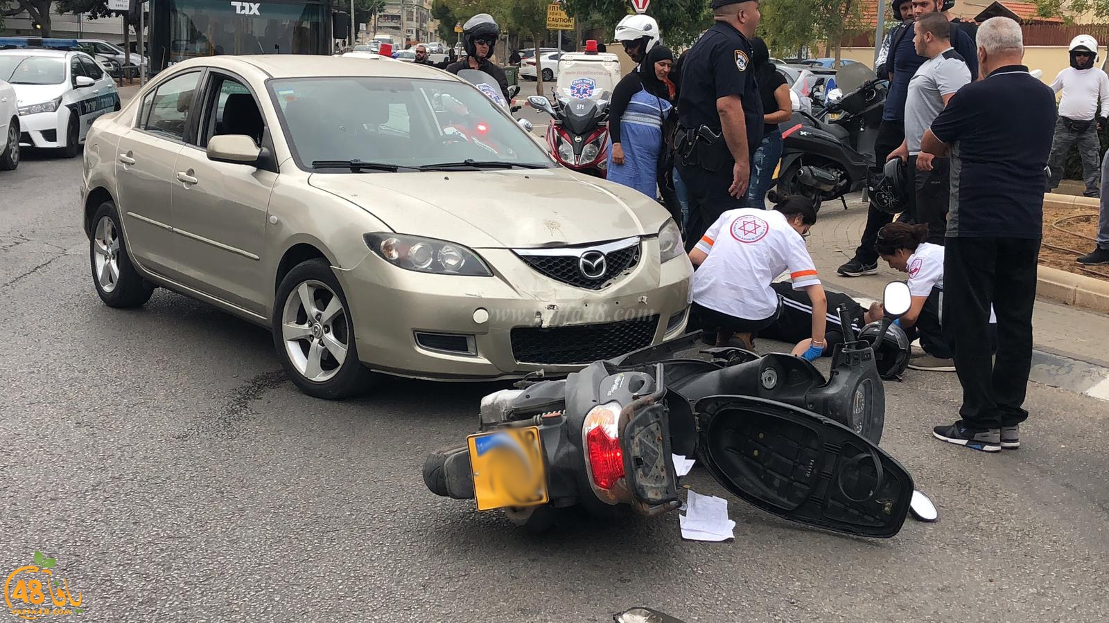  بالصور: اصابة متوسطة لراكب دراجة نارية بحادث طرق في يافا