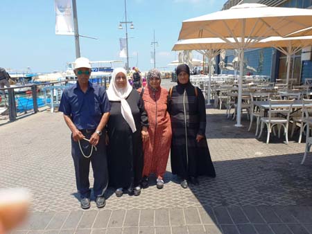 مسنون من الكعبية طباش الحجاجرة في زيارة الى مدينة يافا 