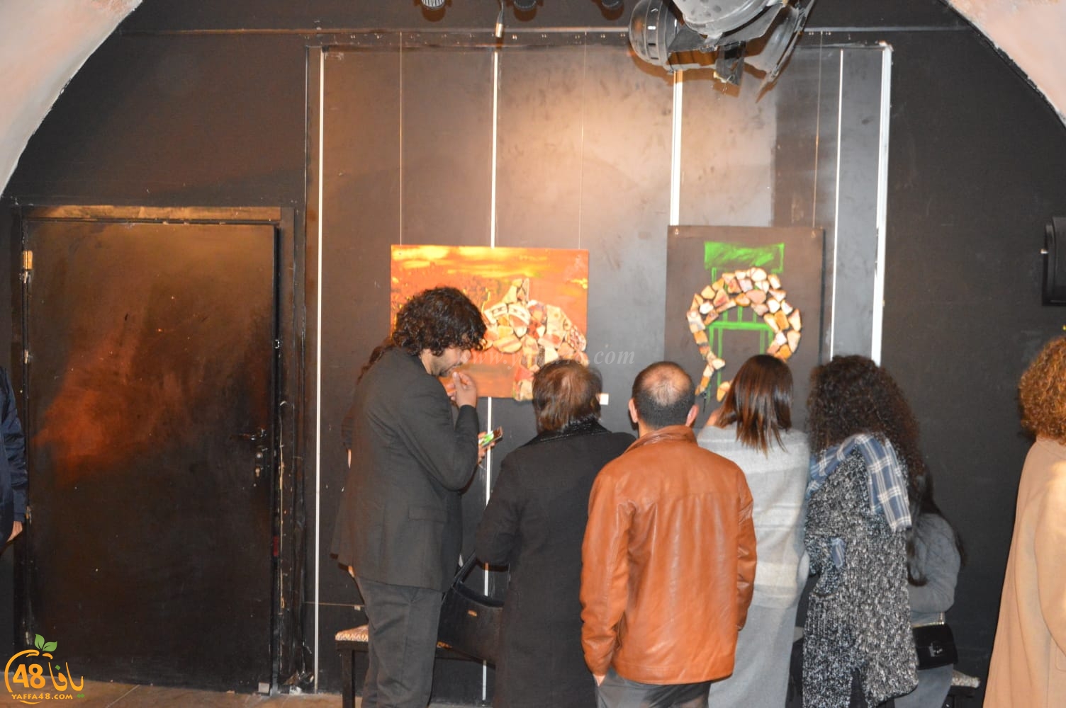 بالفيديو: معرض طمم للفنّان محمد قندس في مسرح السرايا بيافا