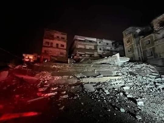 296 قتيلا جراء زلزال ضخم ضرب مدناً بالمغرب