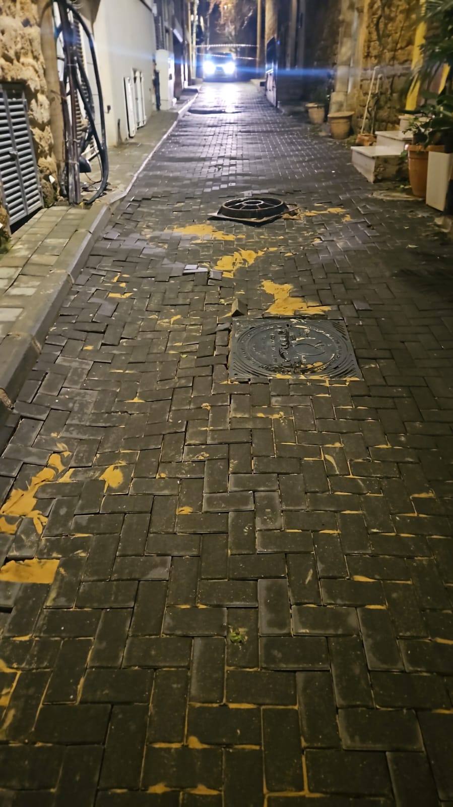 يافا: إنهيارات أرضية نتيجة للامطار في بعض شوارع المدينة