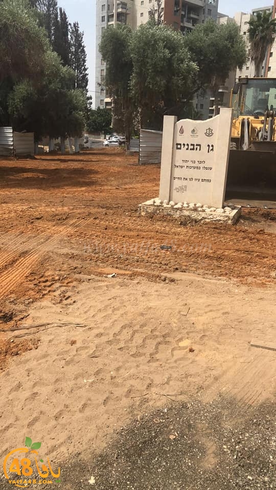بلدية يهود تنتهك حرمة مقبرة العباسية قضاء يافا وتغطي قبورها بالتراب
