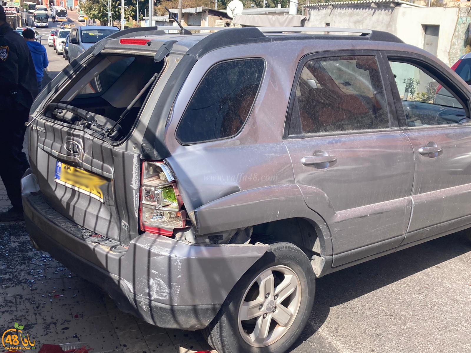   يافا: اصابة متوسطة لسيدة بحادث طرق بين مركبتين 
