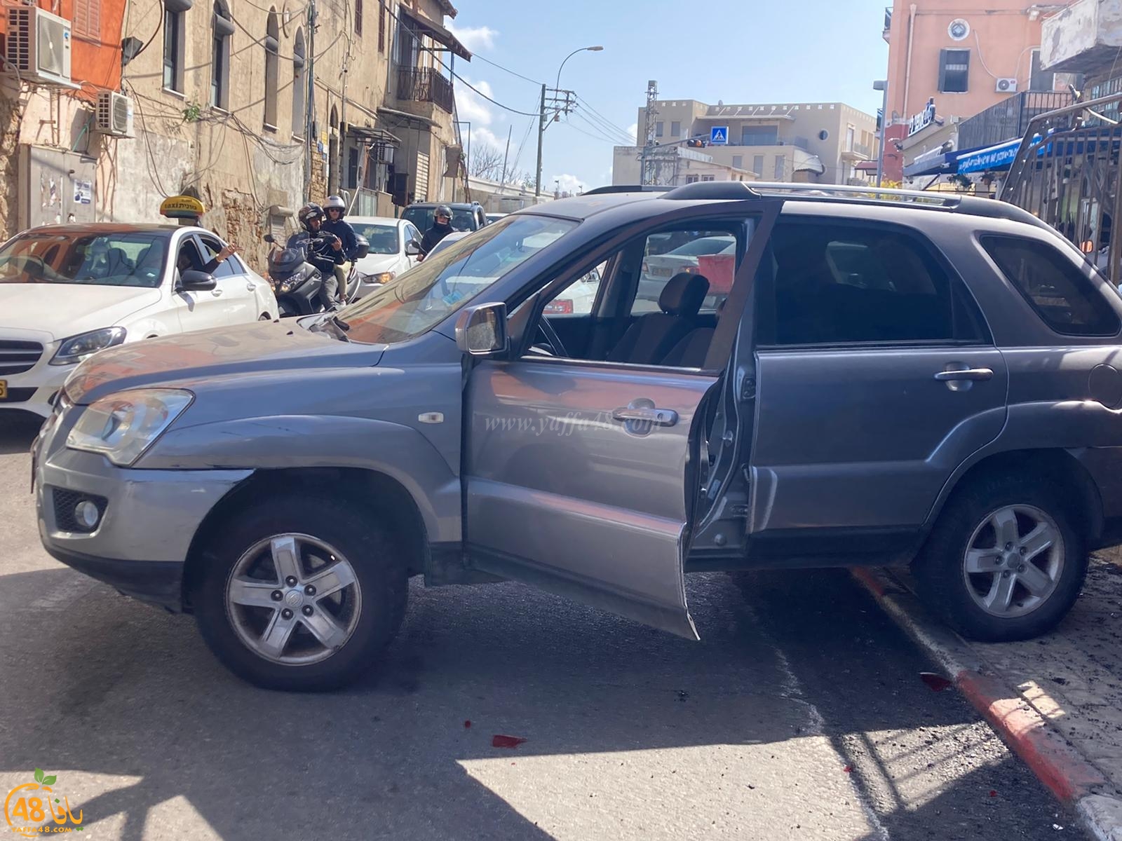   يافا: اصابة متوسطة لسيدة بحادث طرق بين مركبتين 