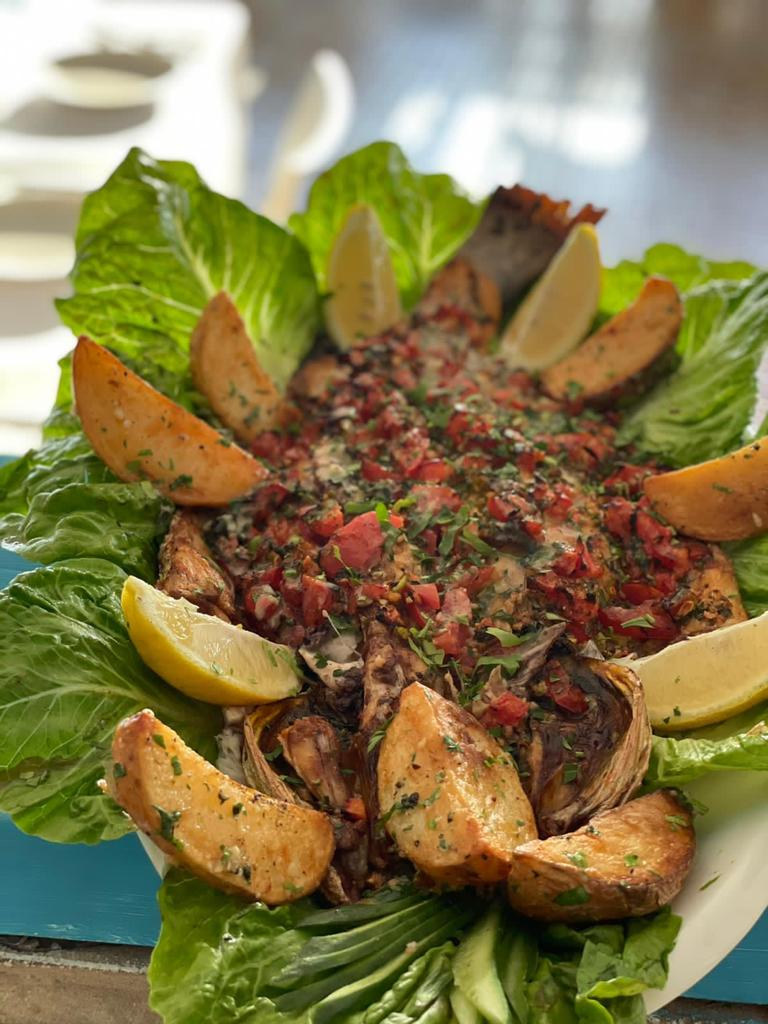  وجبات سمكية فاخرة بانتظاركم في مطعم عروس البحر بيافا