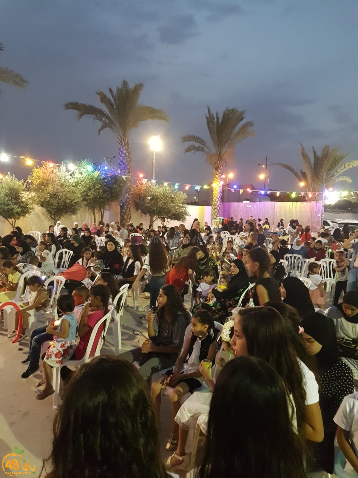 المئات في احتفال عيد الفطر  بحي الرباط والبلد القديمة في الرملة 