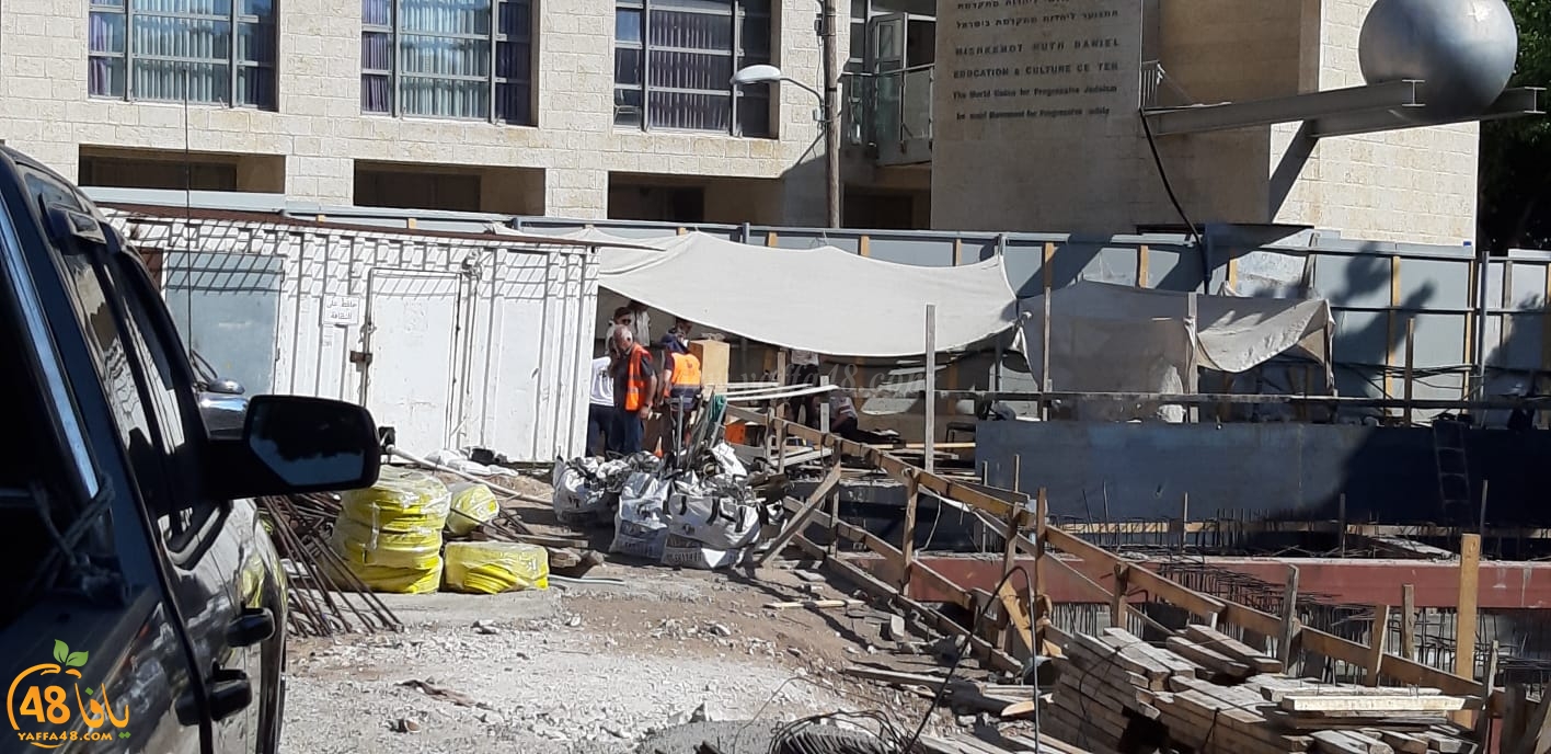  يافا: اصابة متوسطة لعامل خلال اعمال انشاء خط القطار الخفيف بالمدينة