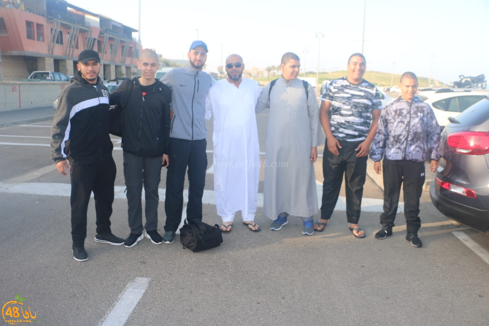 بالصور: المتأهلون الستة للمرحلة النهائية من مسابقة مزامير يافا ينطلقون لأداء العمرة