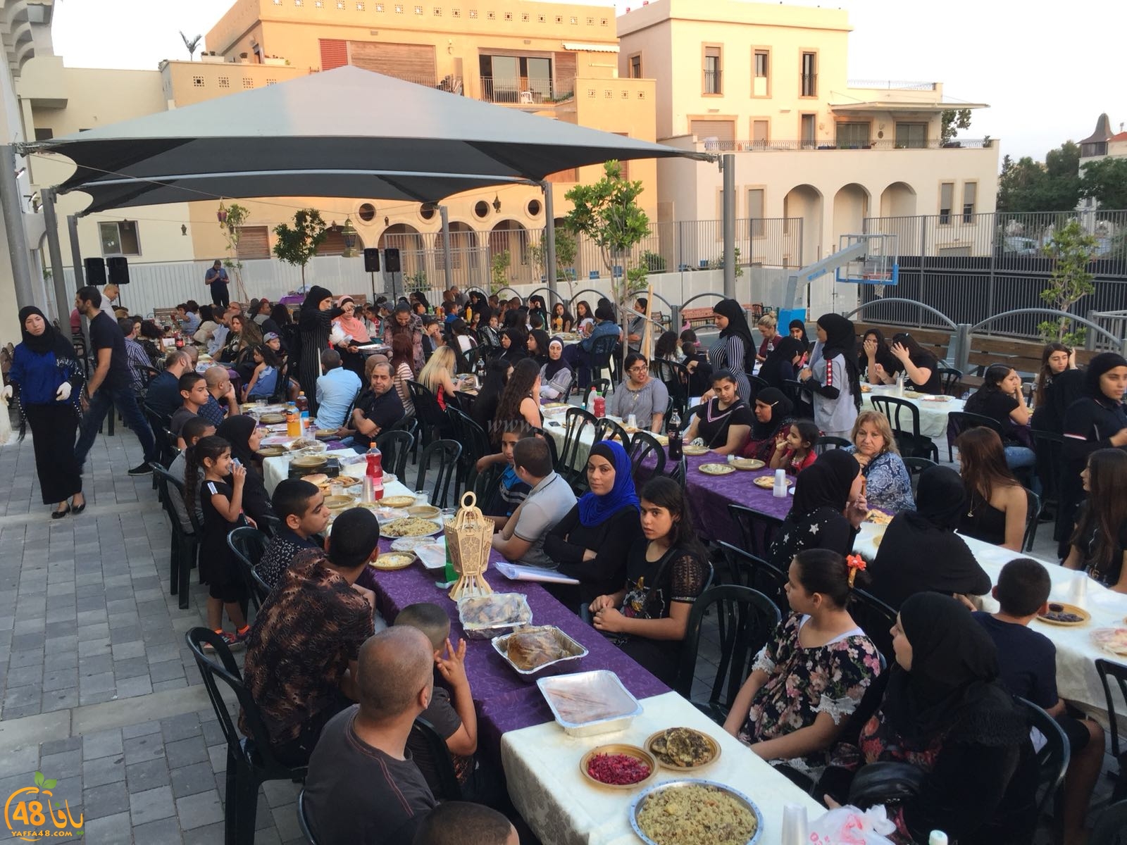 أمسية إفطار جماعي للطلاب وذويهم في مدرسة يافا المستقبل