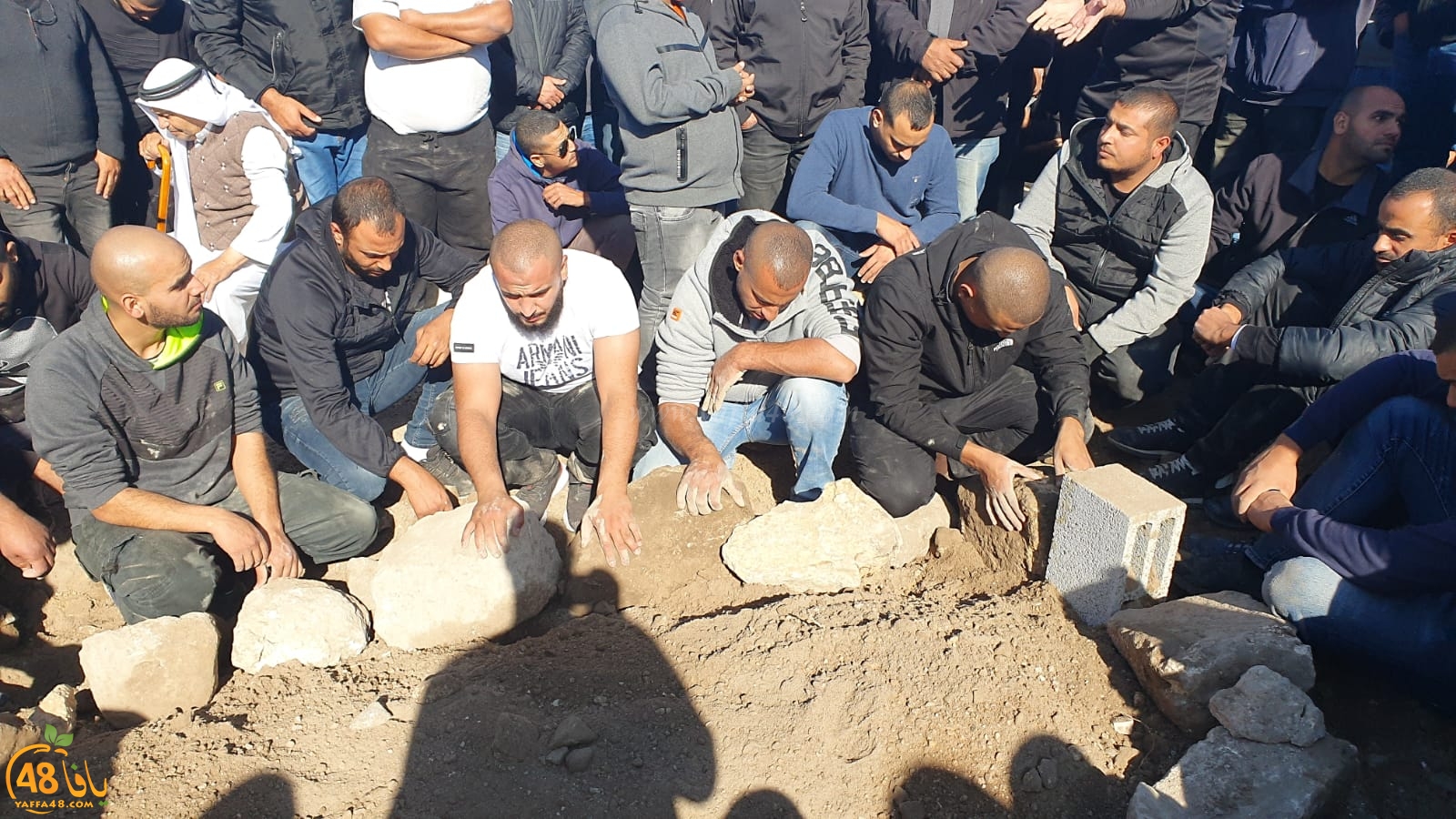 فيديو: أهالي الرملة يشيّعون جثمان السيد ابراهيم أبو غانم ضحية الحريق 