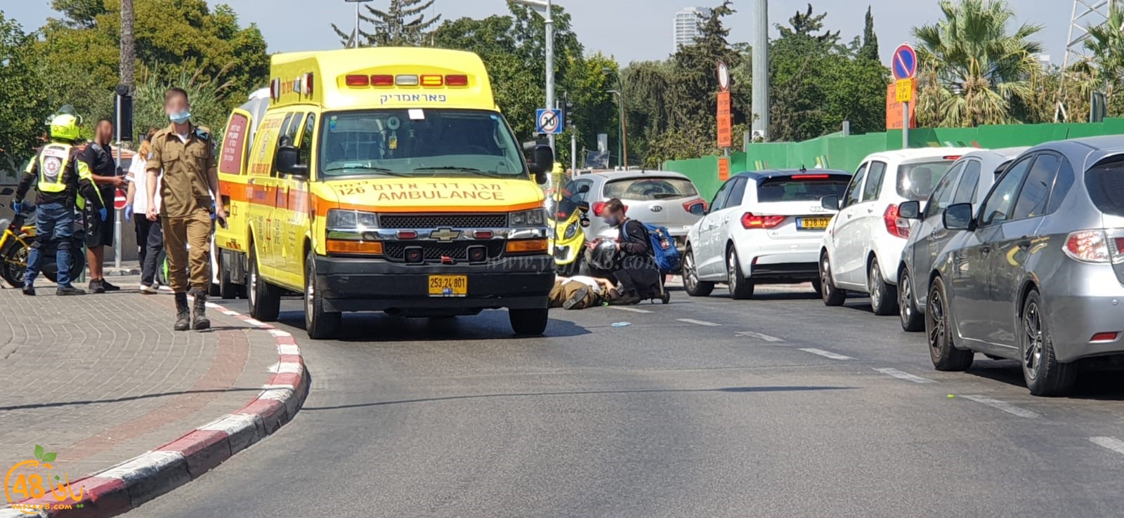 يافا: إصابة راكب دراجة كهربائية وجندي بحادث دهس في المدينة 