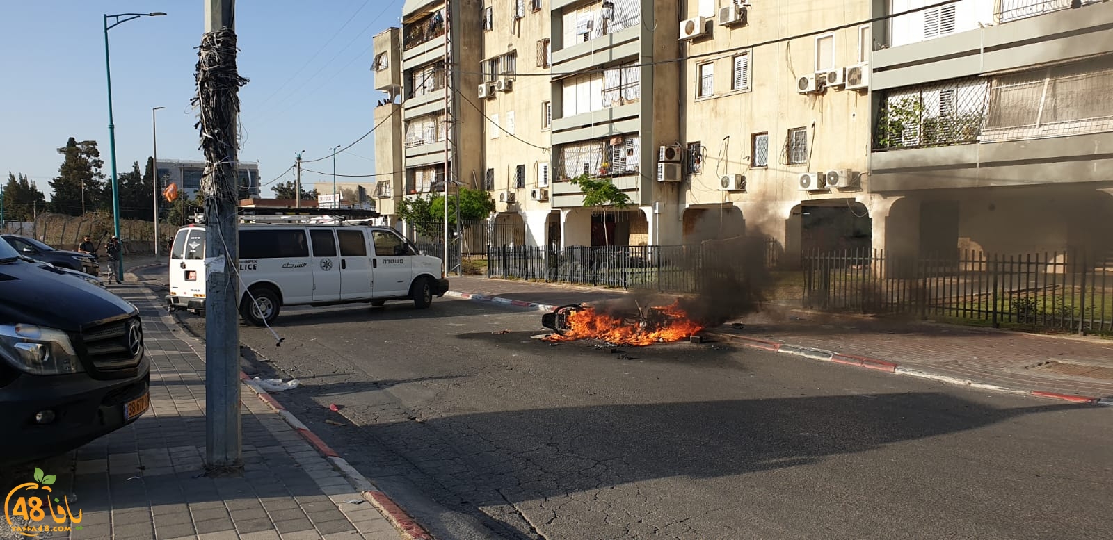 فيديو: الشرطة تعتدي على المشيعين في مدينة اللد