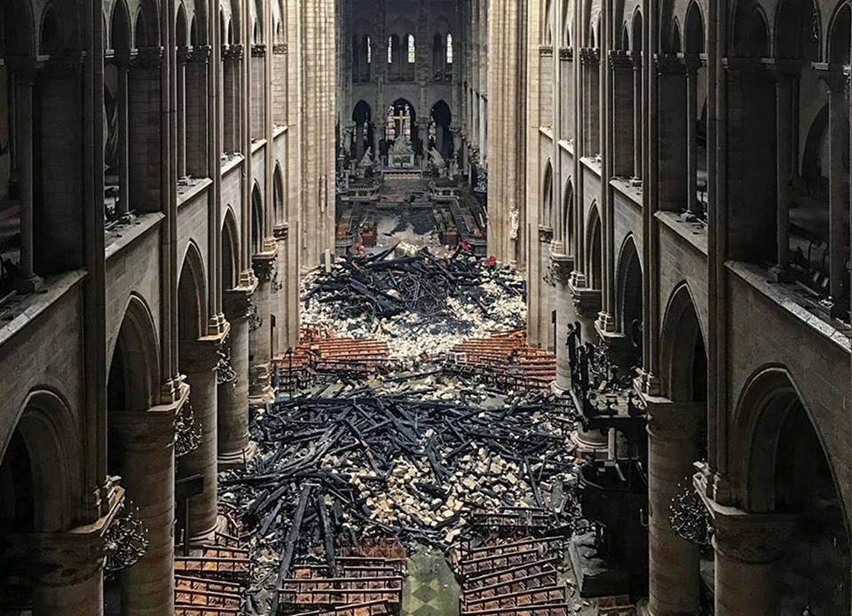 التحقيقات الأولية تكشف أسباب حريق كاتدرائية نوتردام في باريس
