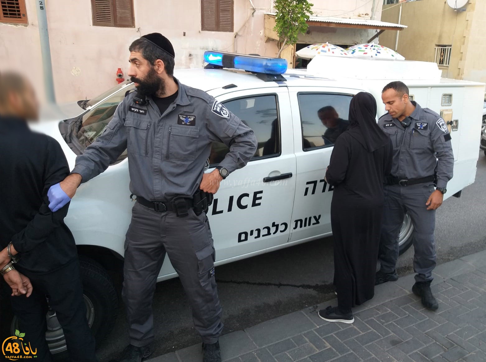  بالفيديو: الشرطة تعتقل 3 قاصرين في مدينة يافا دون إيضاح الأسباب
