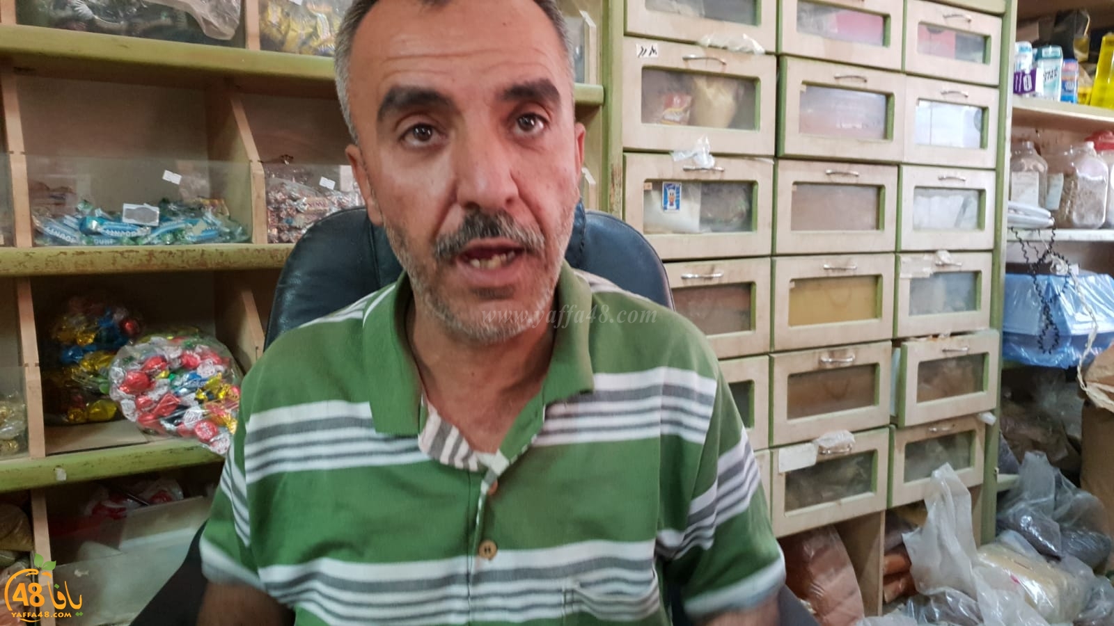  بالفيديو: أهالي نعلين يستنكرون الاعتداء على السيد فكتور زعرور من الرملة