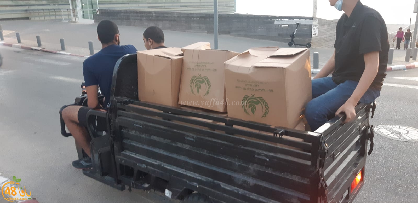  فيديو: جمعية يافا تُباشر بتوزيع الطرود الغذائية على العائلات المتعففة بيافا 