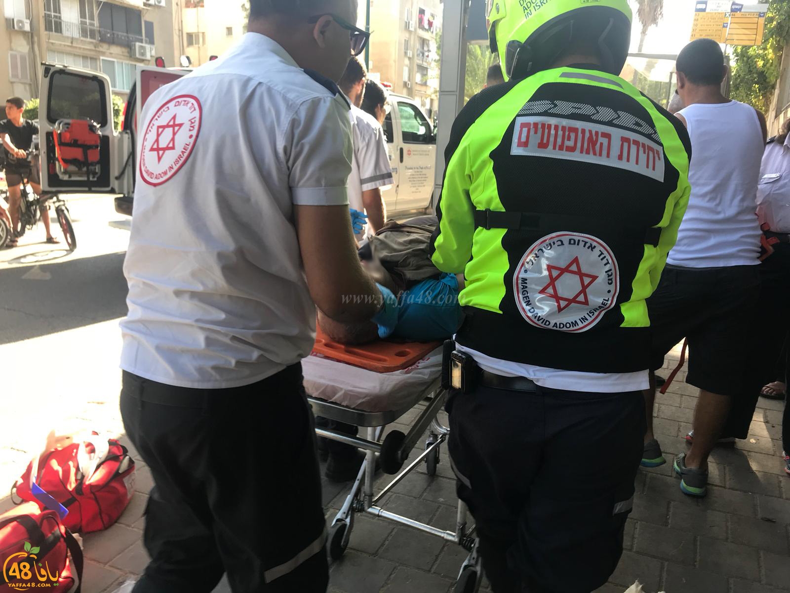  يافا: اصابة متوسطة لشخصين بحادث دهس في شارع ييفت الرئيس 