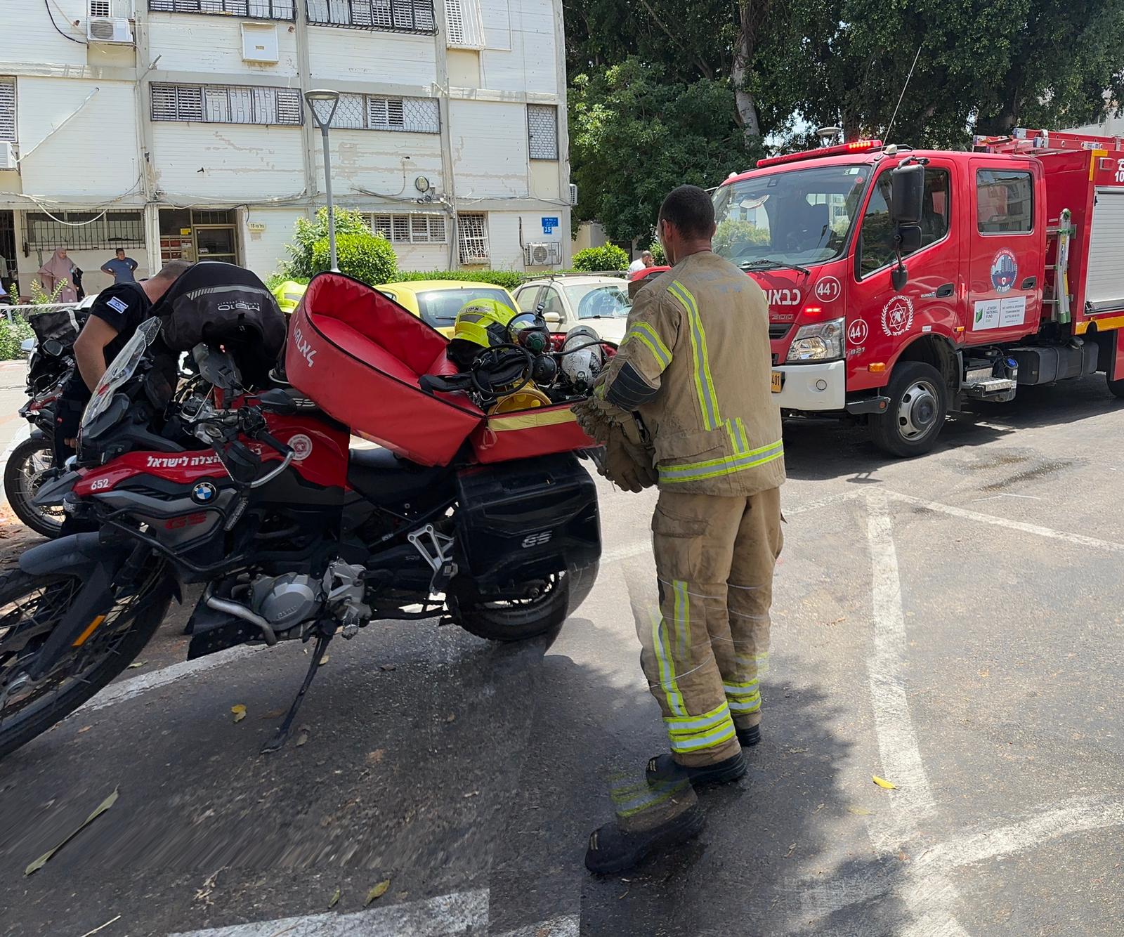 يافا: إصابة سيدة اثر احتراق دراجة كهربائية 