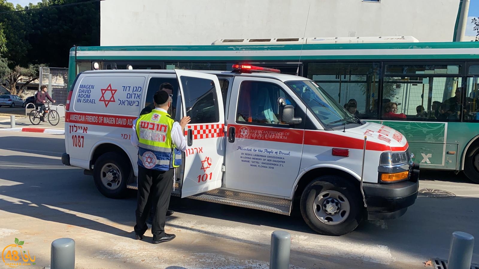  يافا: اصابة طفيفة بحادث طرق بين دراجة نارية وحافلة ركاب 