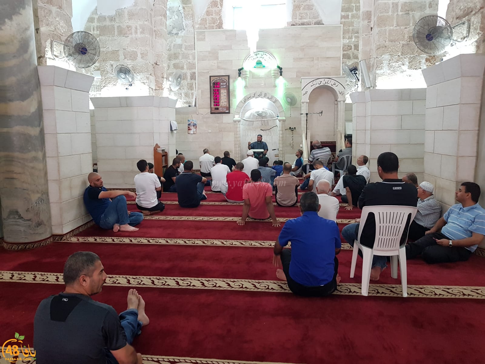  اللد: الشيخ محمد عايش يلقي الدرس الثاني من دروس رمضان في المسجد الكبير
