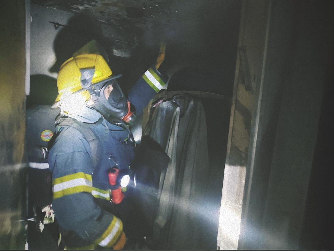 اللد: حريق في منزل دون اصابات 