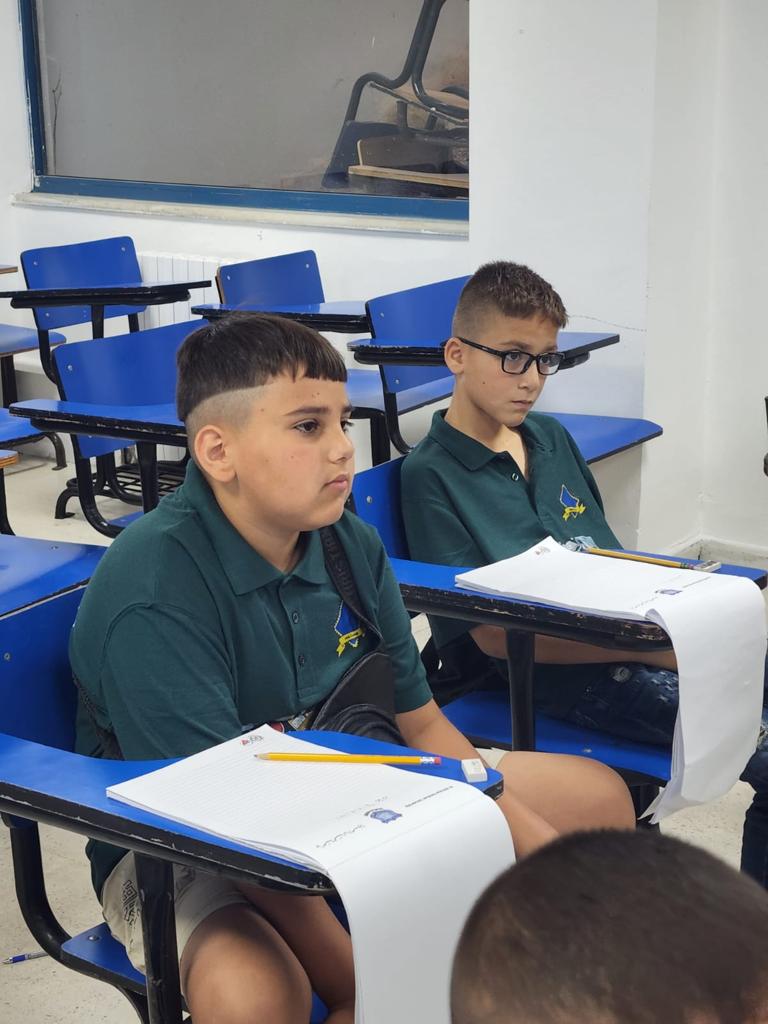 طلاب مدرسة الأخوة يشاركون بمخيم للغة الانجليزية في الاردن