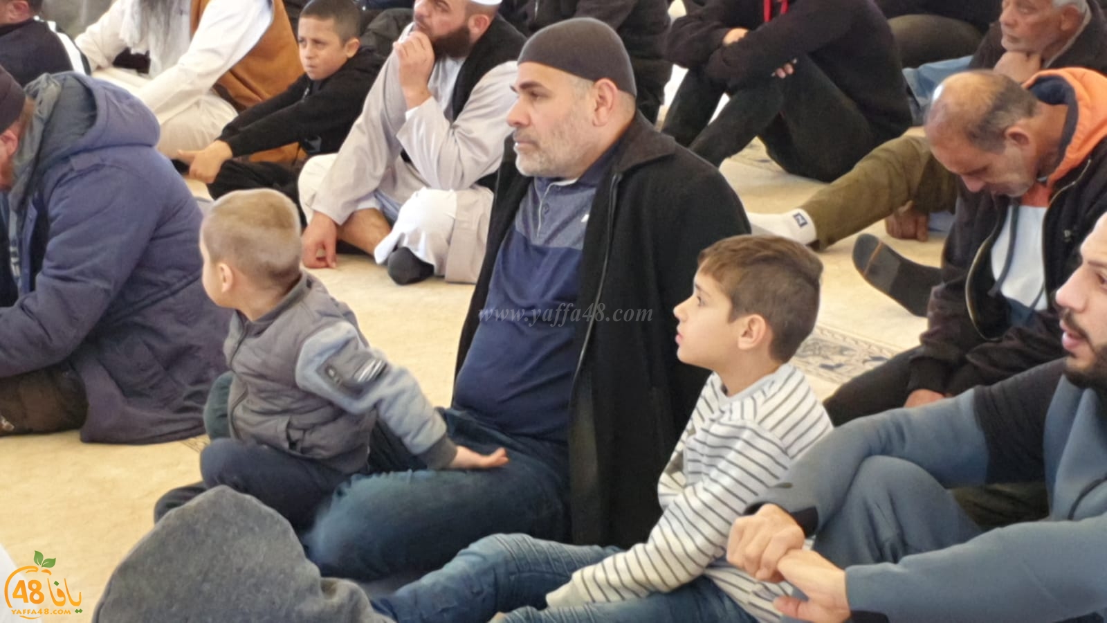 شاهد: خطبة الجمعة من مسجد النور باللّد للشيخ علي الدنف