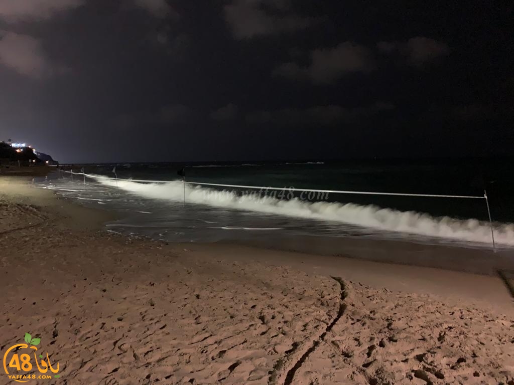  فيديو: بعد تزايد حالات الغرق - البلدية تضع لافتات تحذيرية على شاطئ الريف بيافا 