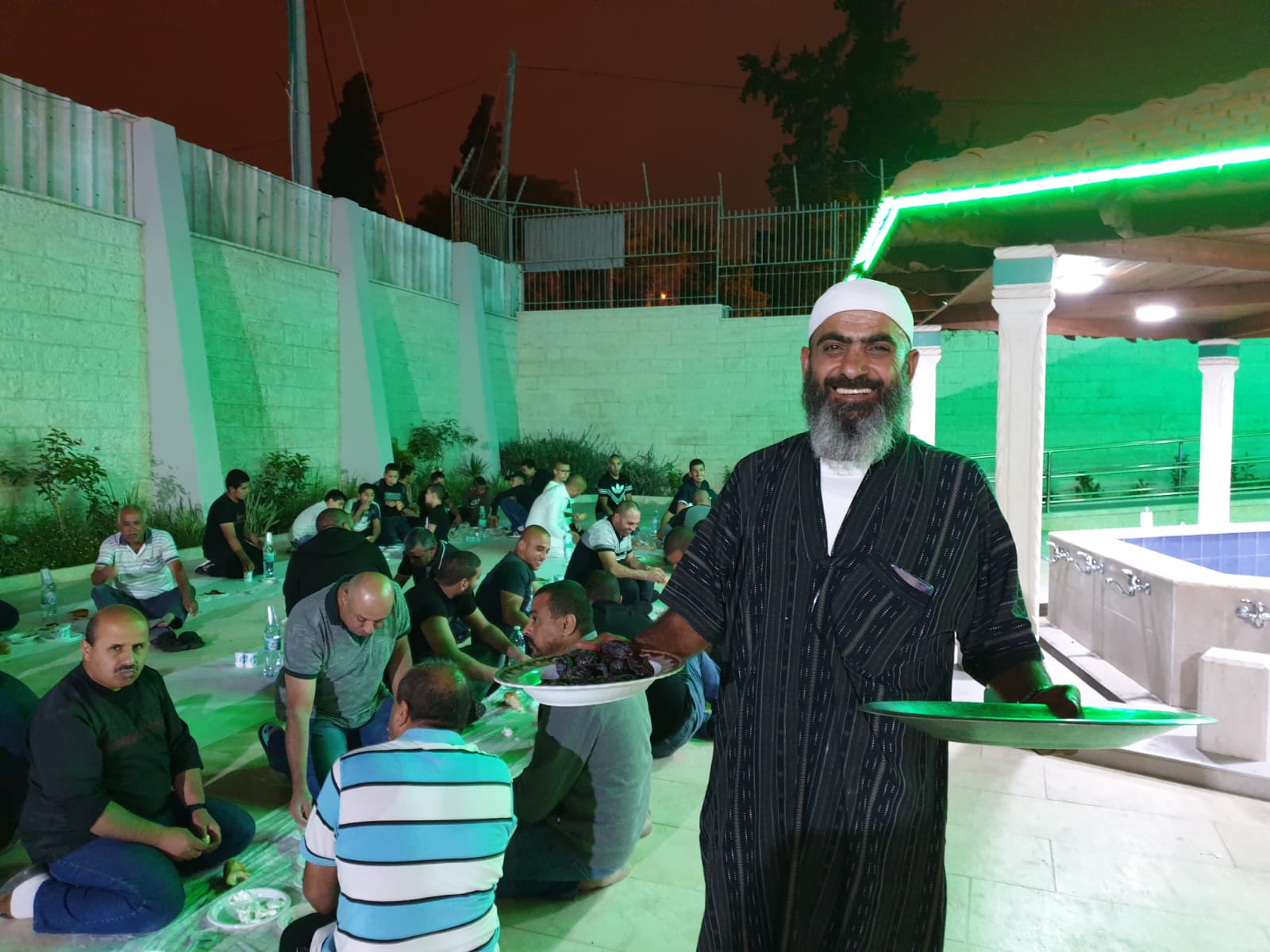 الرملة: إحياء ليلة القدر في مسجدي الرباط والعمري الكبير