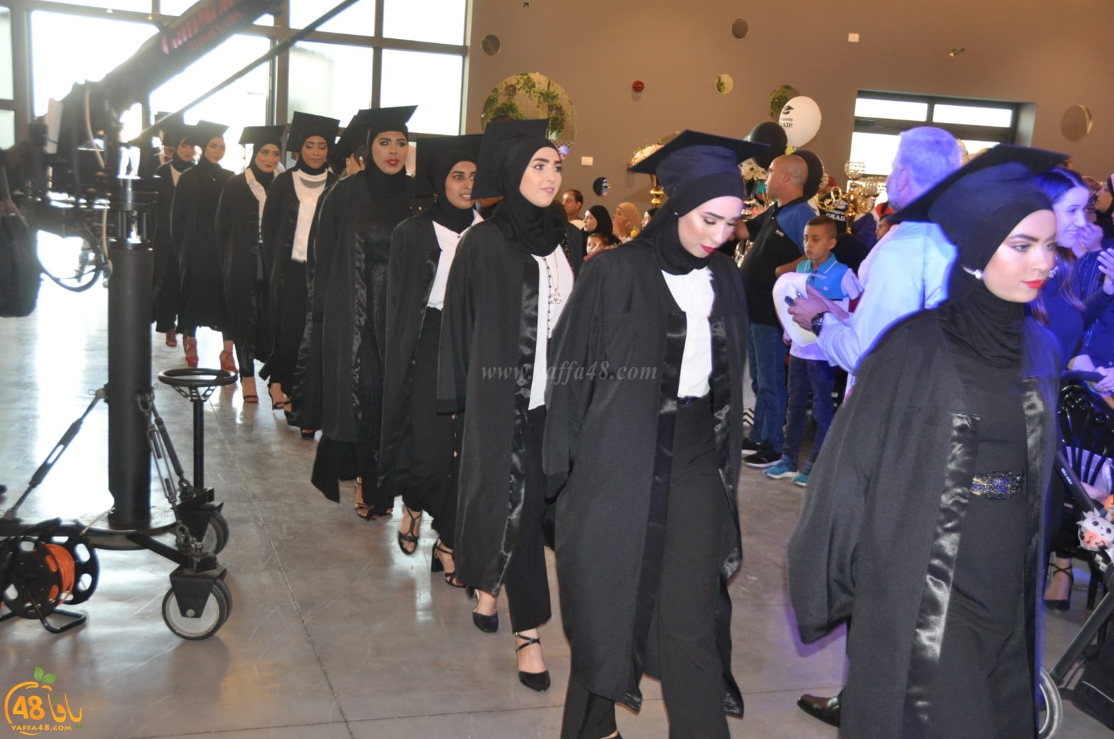 بالصور: مدرسة دار الحكمة عتيد في اللد تُخرج فوجاً جديداً من طلابها