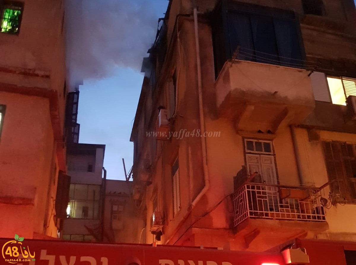  حريق بيت داخل في مدينة يافا والاطفائية تهرع للمكان