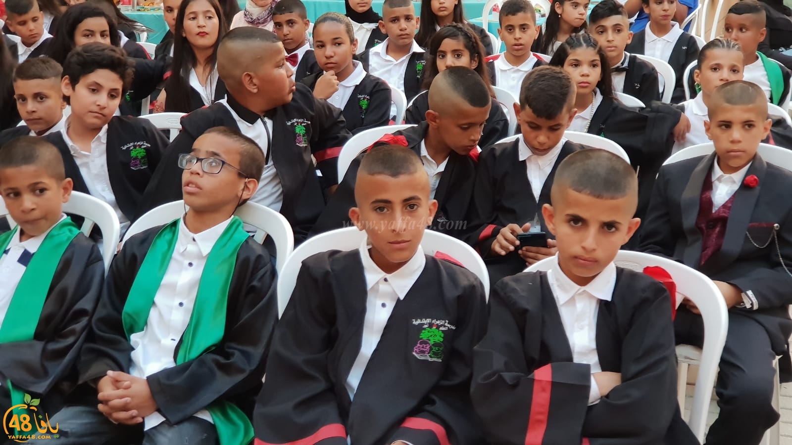 فيديو: مدرسة الزهراء الابتدائية باللد تحتفل بتخريج فوج جديد من طلابها