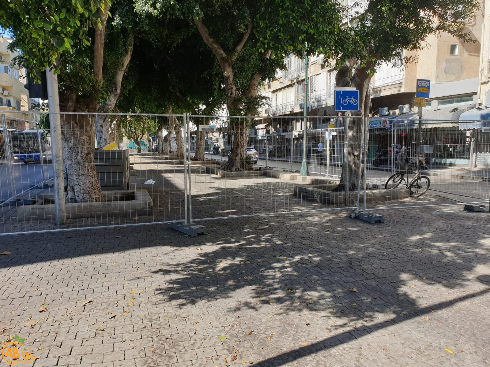 بالصور: البدء بإغلاق مقاطع ومسارات بشارع شديروت يروشلايم في يافا 