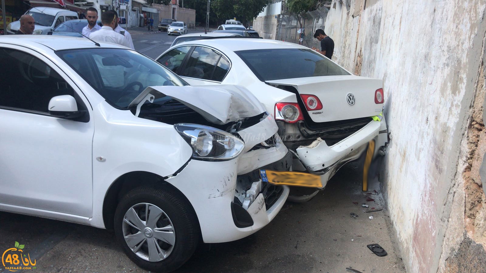 فيديو: حافلة تتسبب بحادث طرق متسلسل في مدينة يافا دون وقوع اصابات 