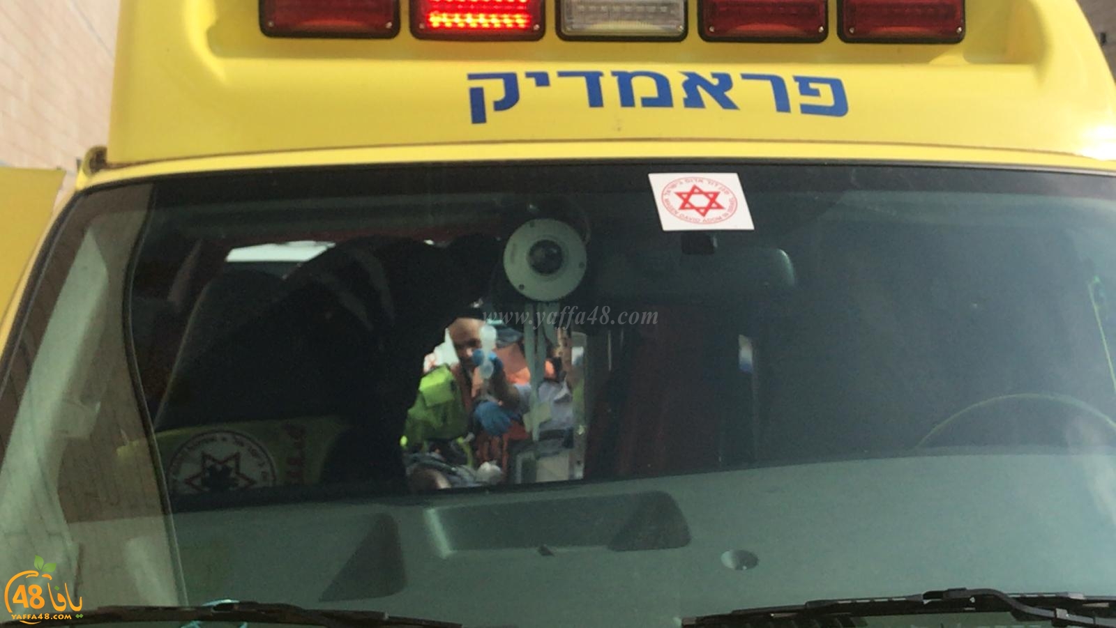  يافا: عمليات انعاش لشخص أصيب بنوبة قلبية حادة داخل حافلة بمفرق فولفسون 
