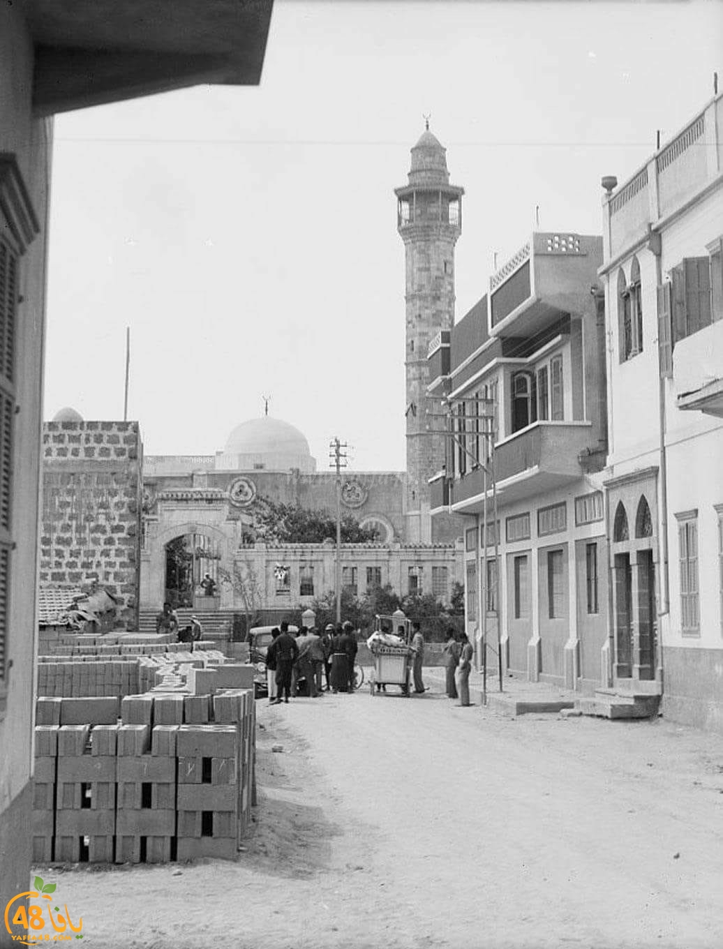  صورة نادرة لمسجد حسن بك وحي المنشية بيافا تعود لعام 1945