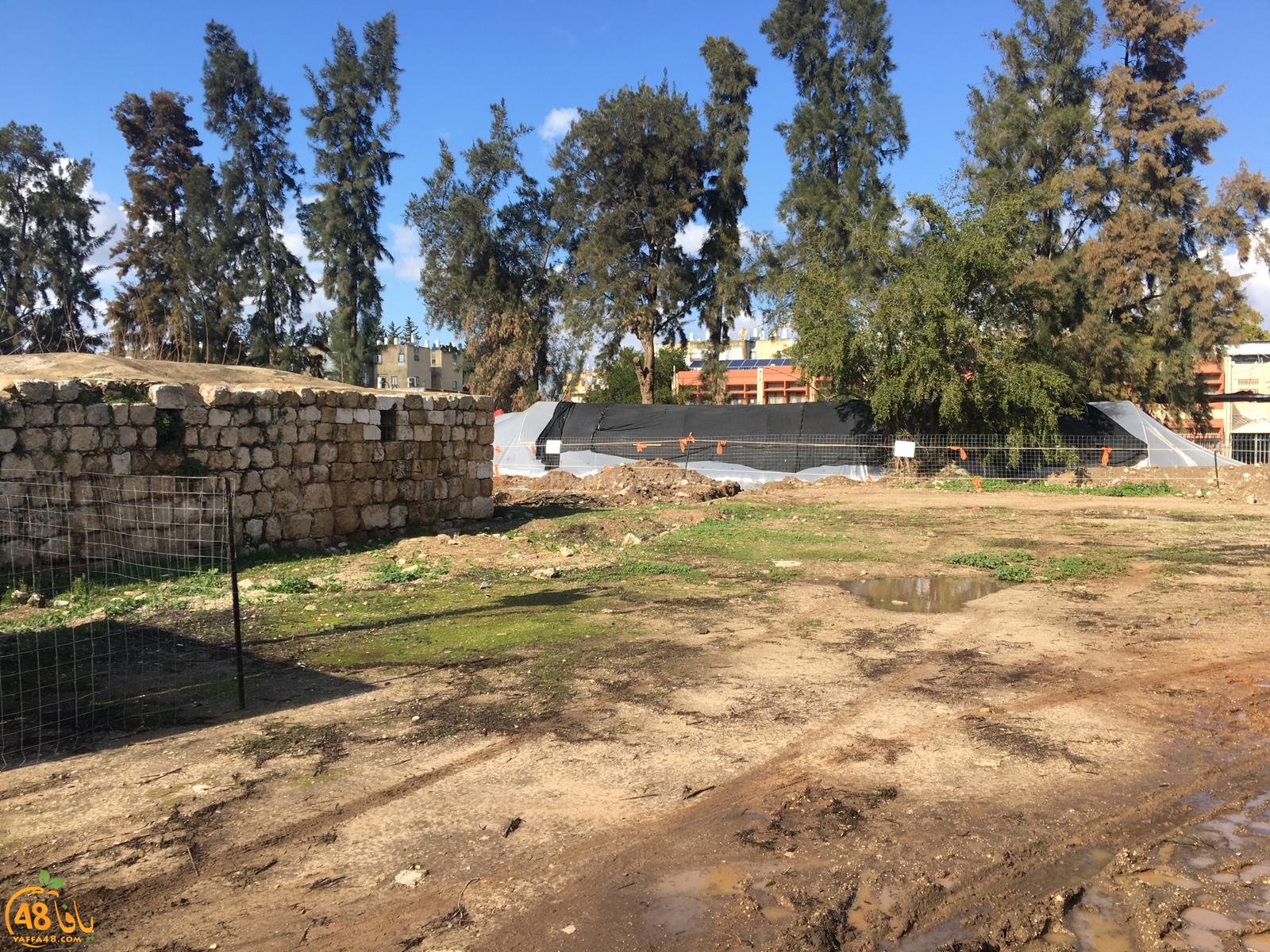 نشطاء من اللد: نطالب البلدية بوقف الحفريات في منطقة خان الحلو الأثرية