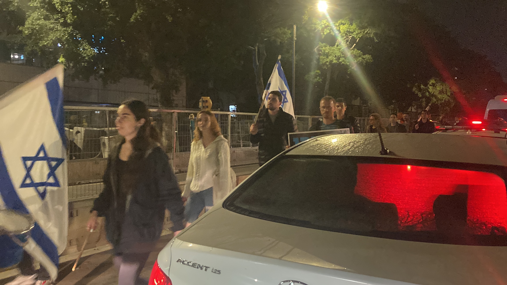 اكثر من 100 الف شخص يتظاهرون ضد حكومة نتنياهو في تل ابيب 