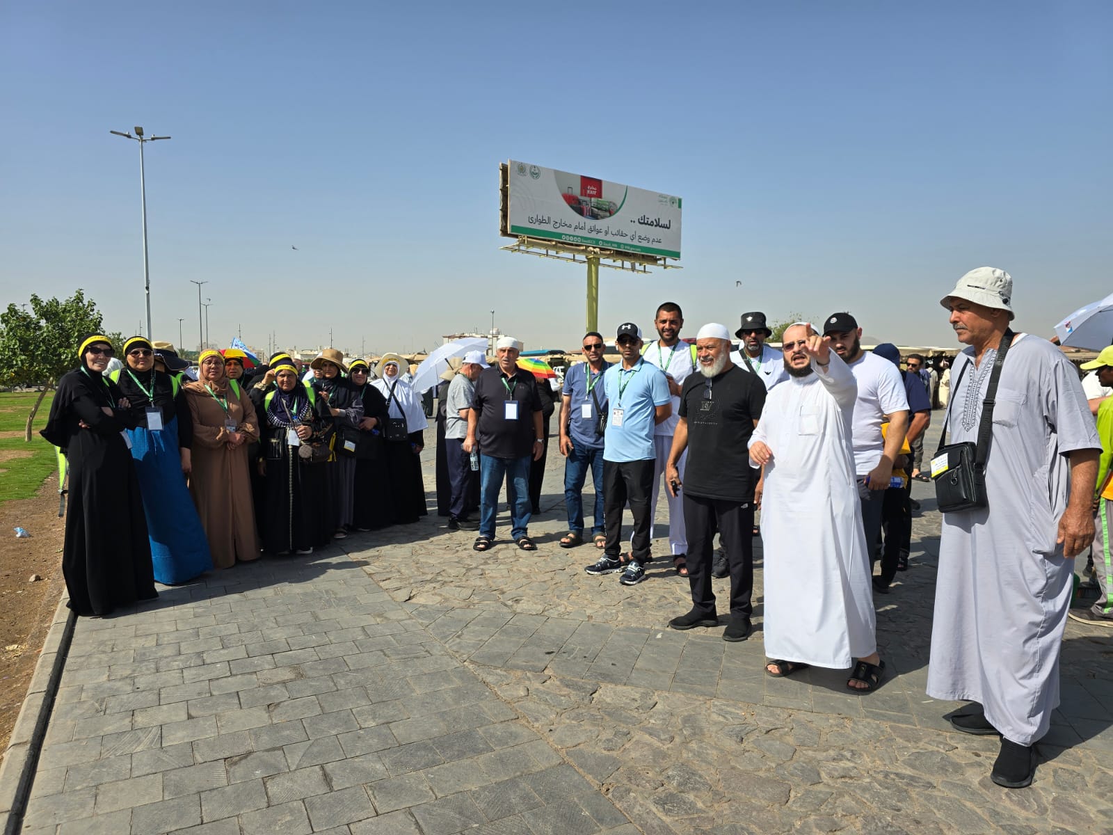 حجاج اللد والرملة يزورون الأماكن التاريخية الاسلامية في المدينة المنوّرة