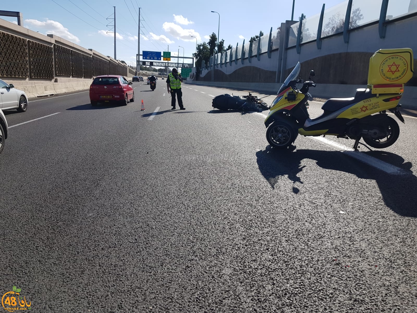  بالصور: إصابة متوسطة لراكب دراجة نارية بحادث طرق جنوب يافا