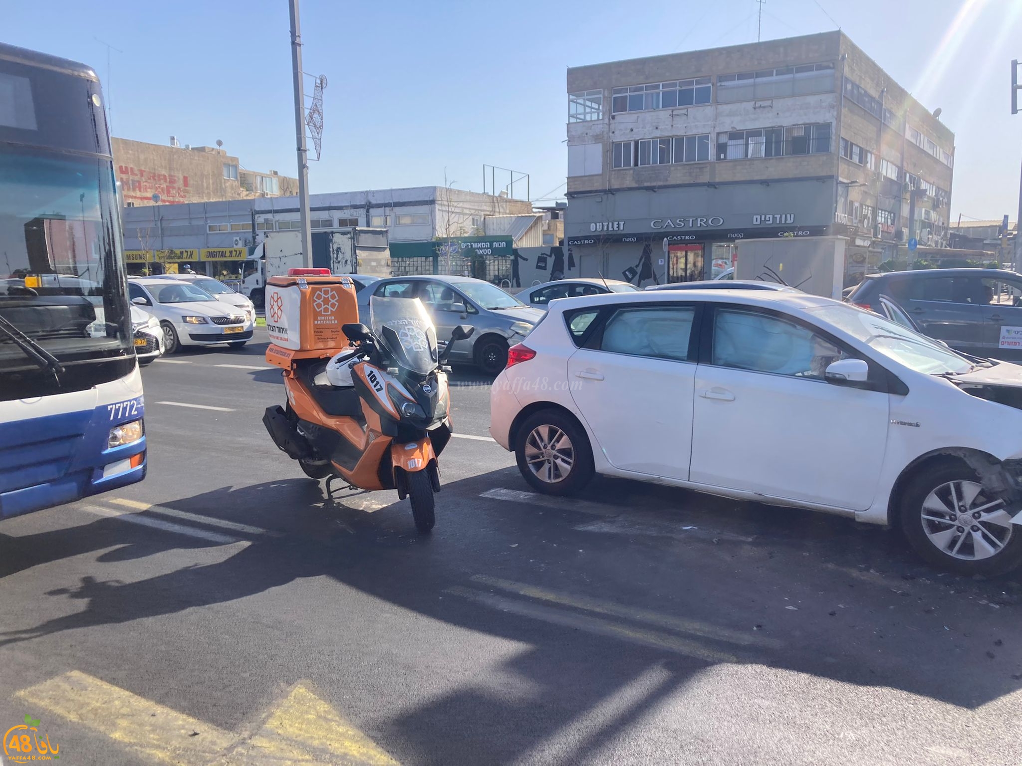  يافا: اصابة طفيفة لشخصين بحادث طرق بين مركبتين 