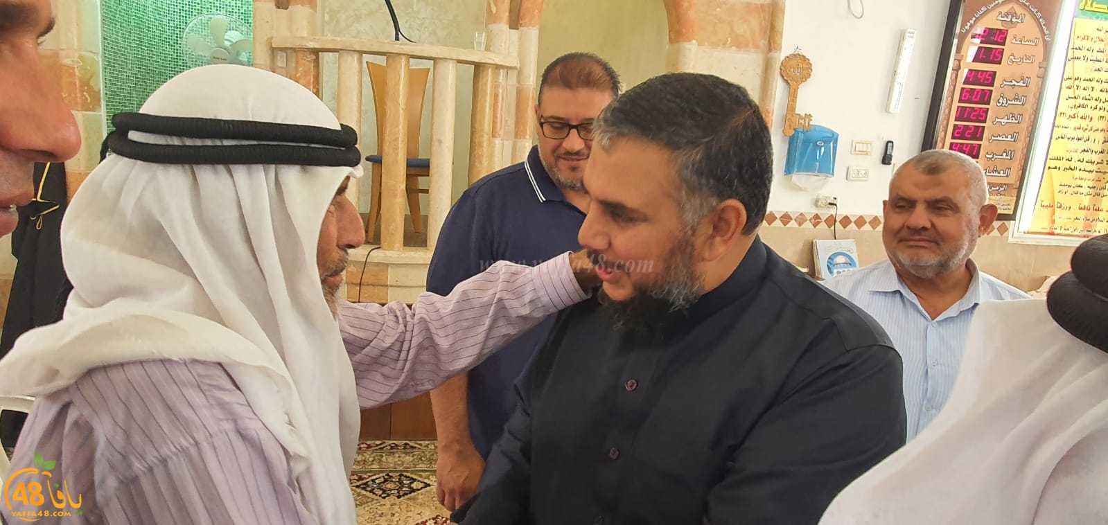 الرملة: الشيخ علي الدنف يعود الى منبر مسجد الرباط بعد شهر من اصابته 