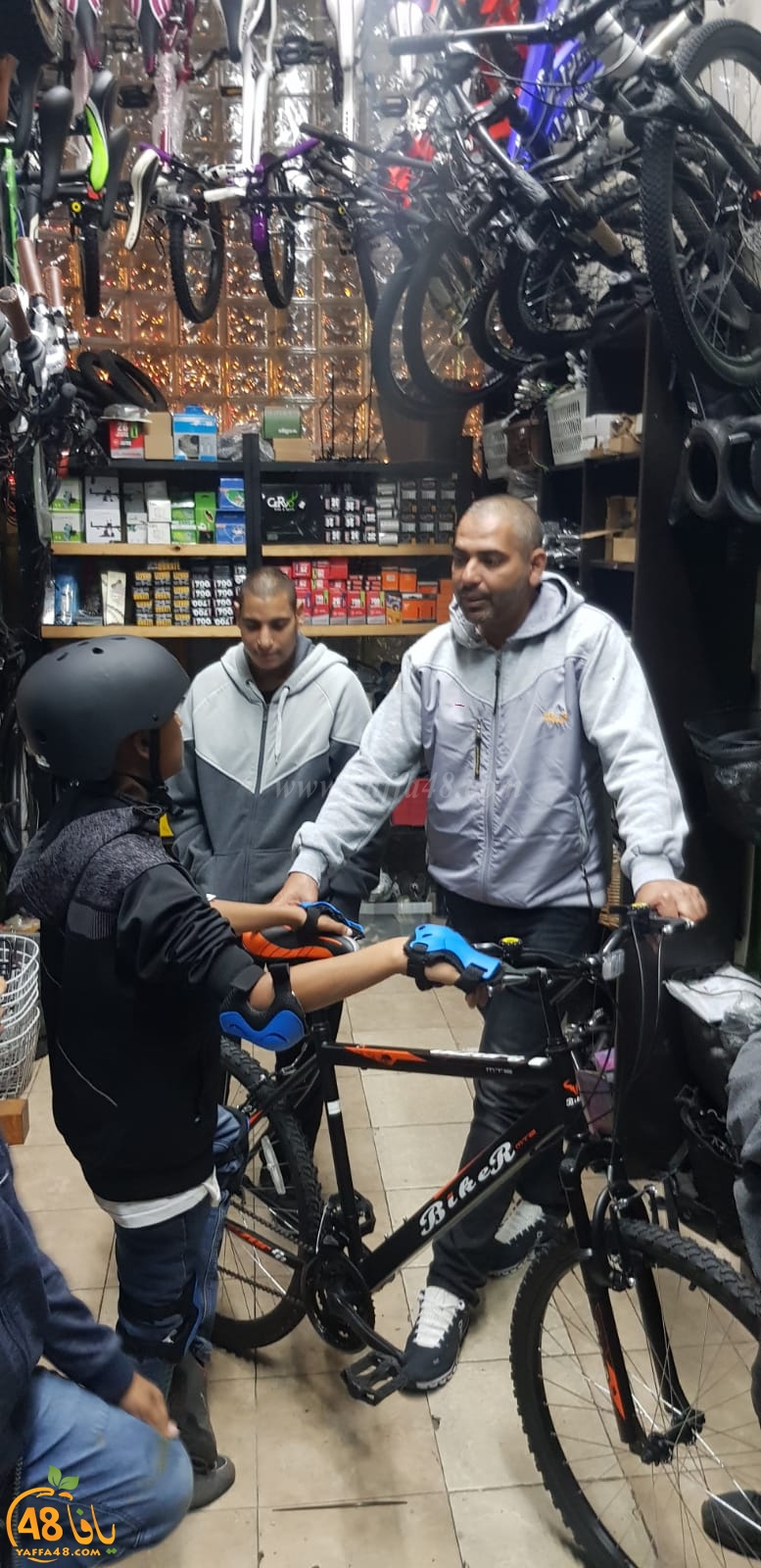 يافا: مركز العجمي للشبيبة يُنظم دورة حول السلامة على الطرقات لراكبي الدراجات الهوائية 