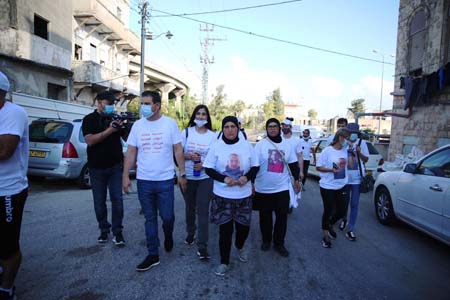 انطلاق مسيرة امهات من اجل الحياة من حيفا الى القدس مشيا على الاقدام