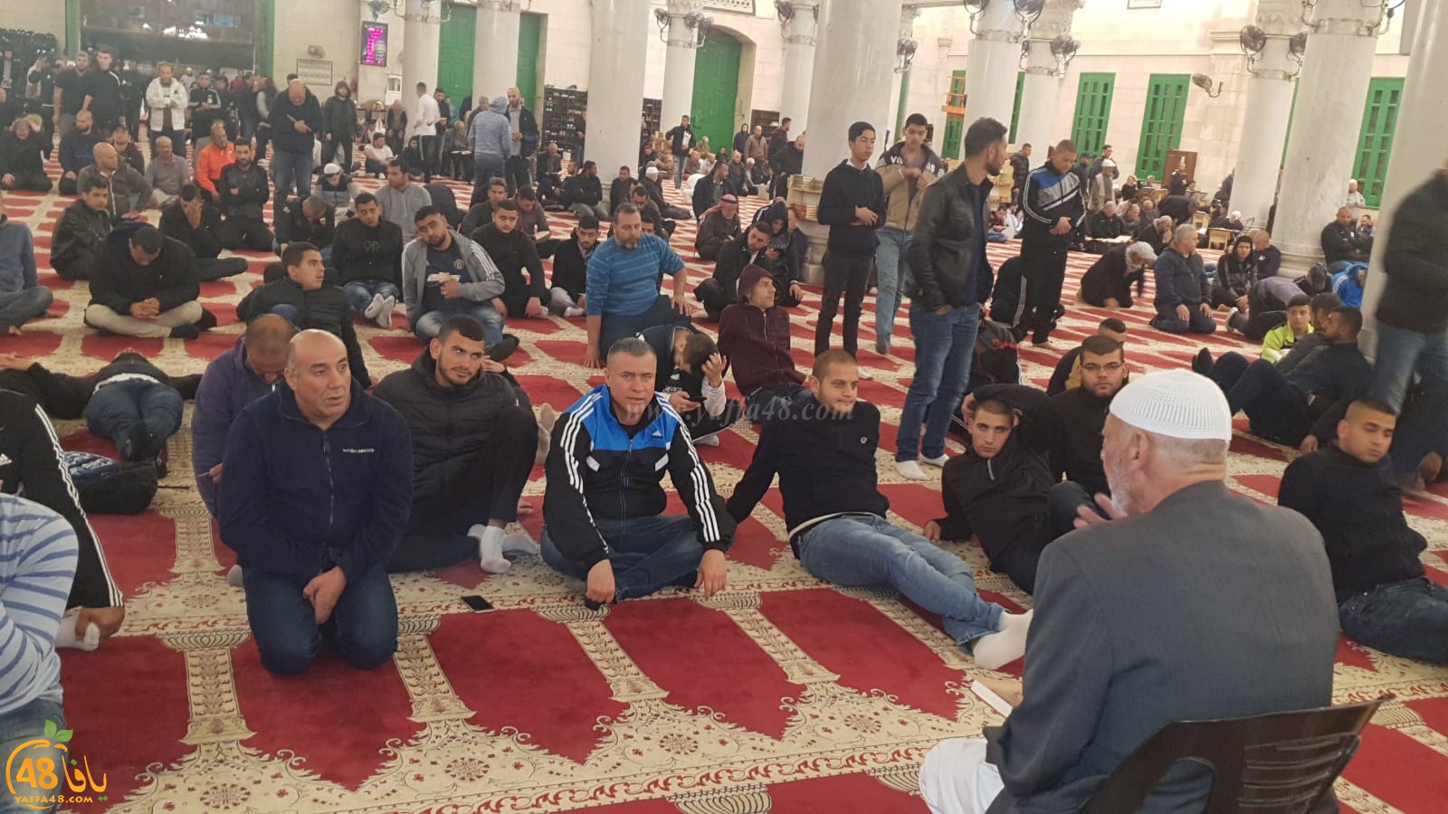  بالصور: شباب من يافا، اللد والرملة يشدون الرحال للمسجد الأقصى المبارك 