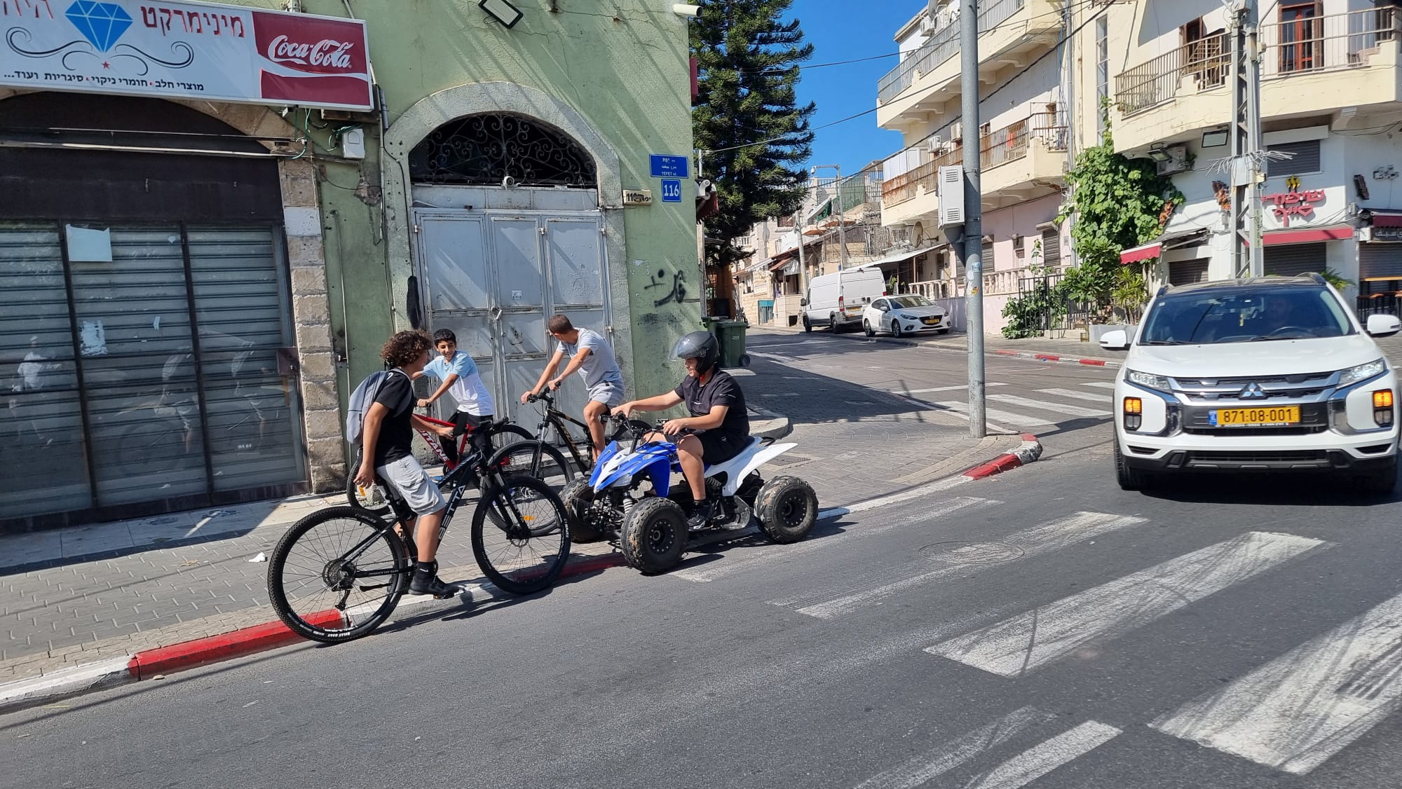 صور: شوارع يافا فارغة من المركبات في يوم الغفران 